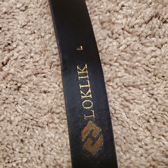 Belt - Picture 2 of 3